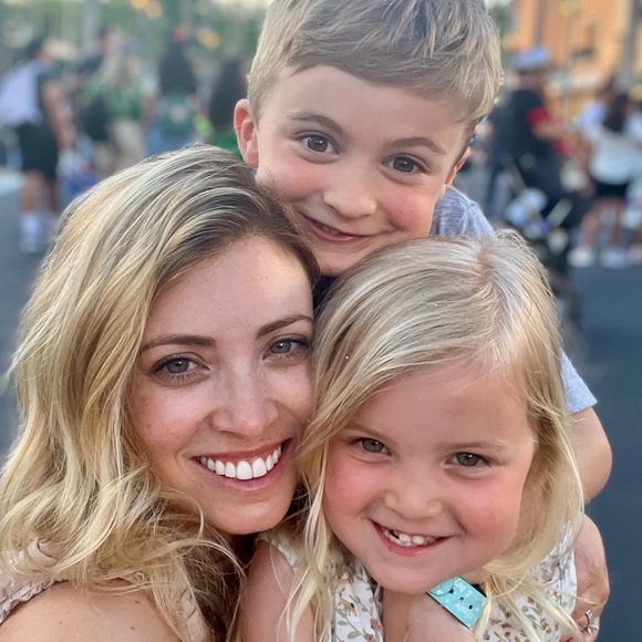 Meet your Posher, Michelle - Picture 1 of 1